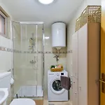 Beautiful In With Wifi Apartman