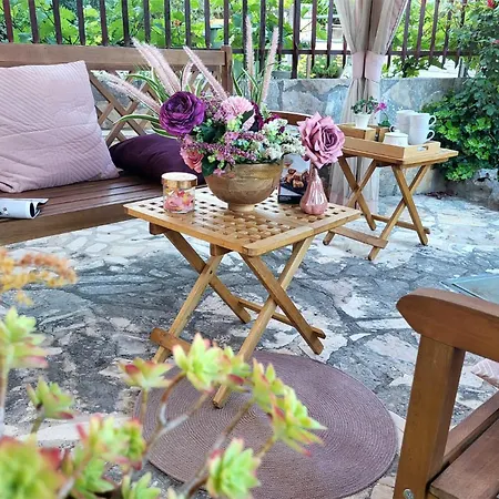 Apartment Beautiful In With Wifi